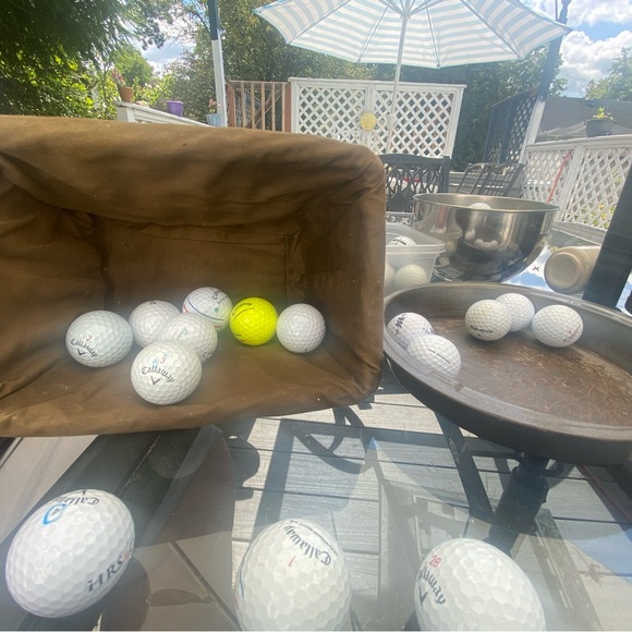 Miscellaneous Used Golf Balls - Picture 3 of 5